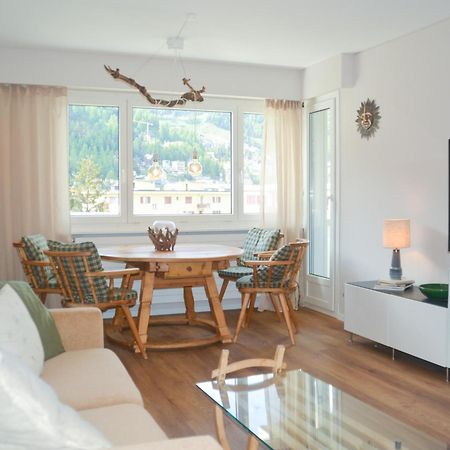Swissme - Neu-Seeblick-Balkon-Parkplatz-Nahe Bergbahn St Moritz Exterior foto